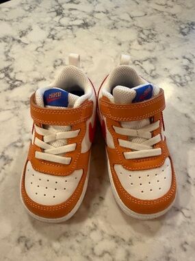 Nike Toddler Orange and White Hook-and-Loop Low-Top Sneakers